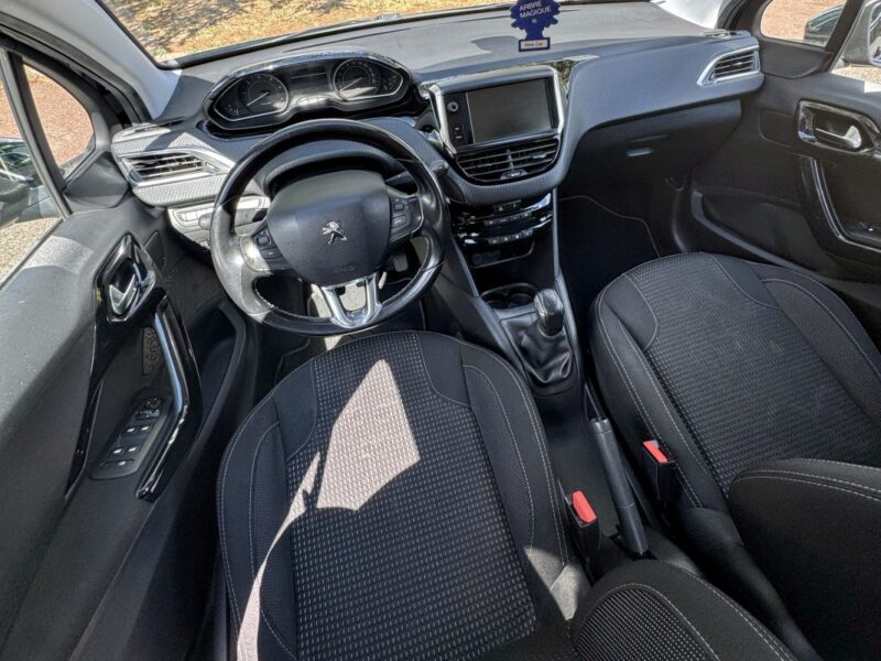 PEUGEOT 208 1.6 BLUE HDI 100 ALLURE 2016